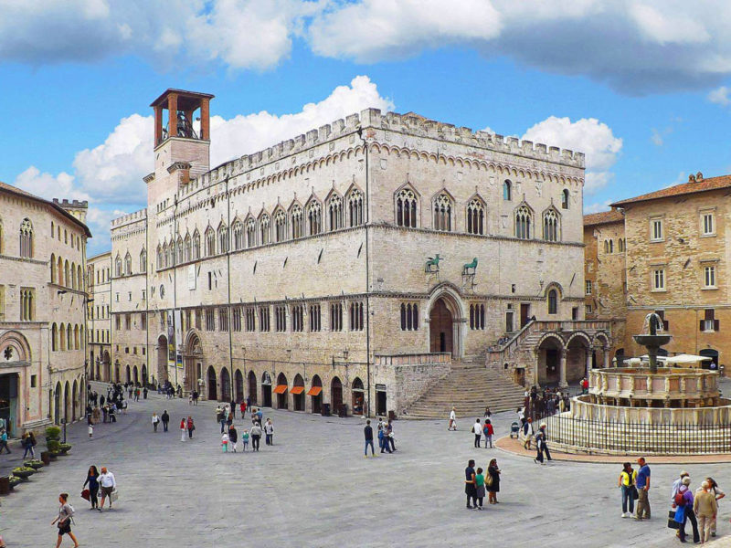 Perugia - piazza IV novembre
